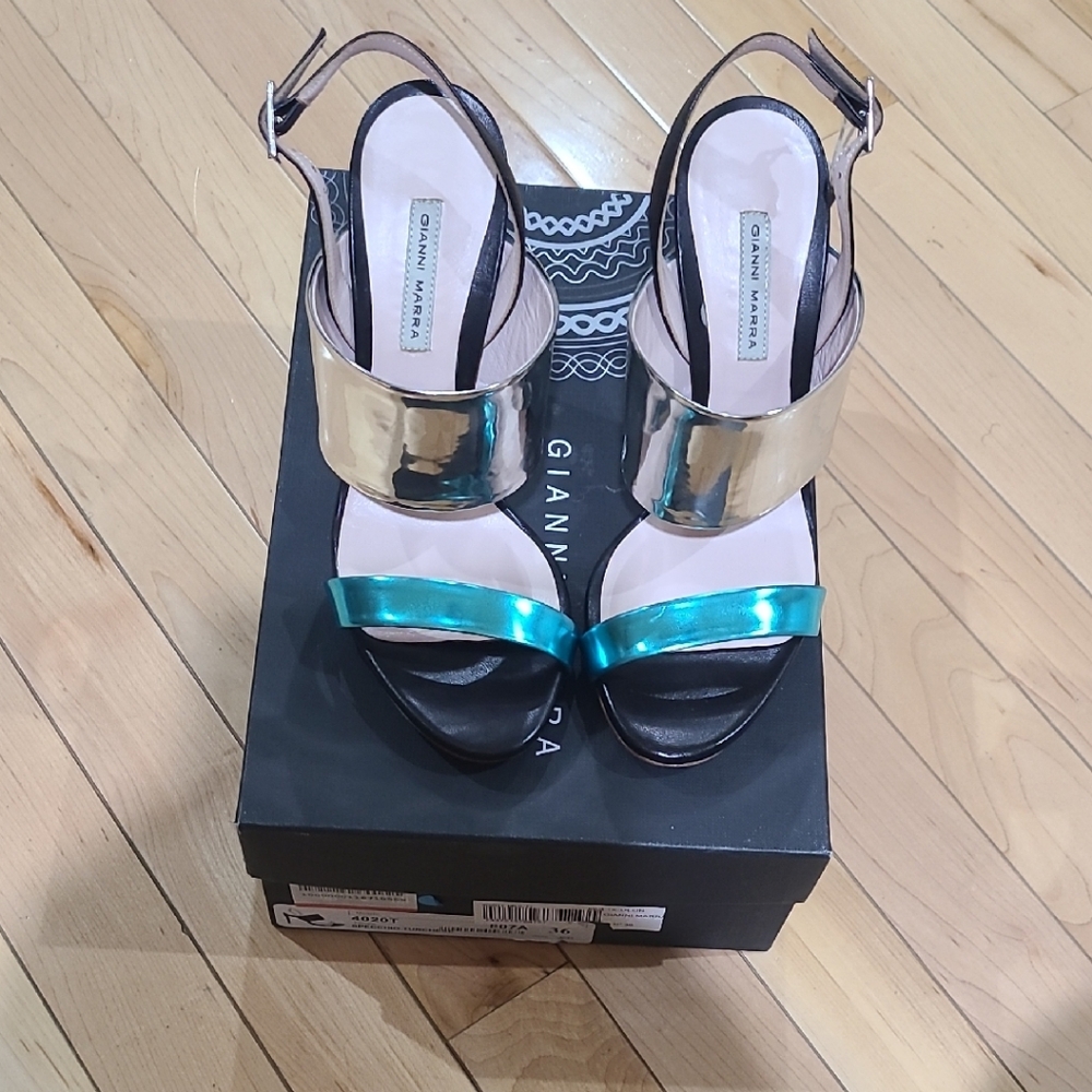 Gianna Marra Silver, Teal, and Pink Heels Sandals Sz 6